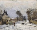 ルーブシエンヌのベルサイユへの道 1869年 カミーユ・ピサロ